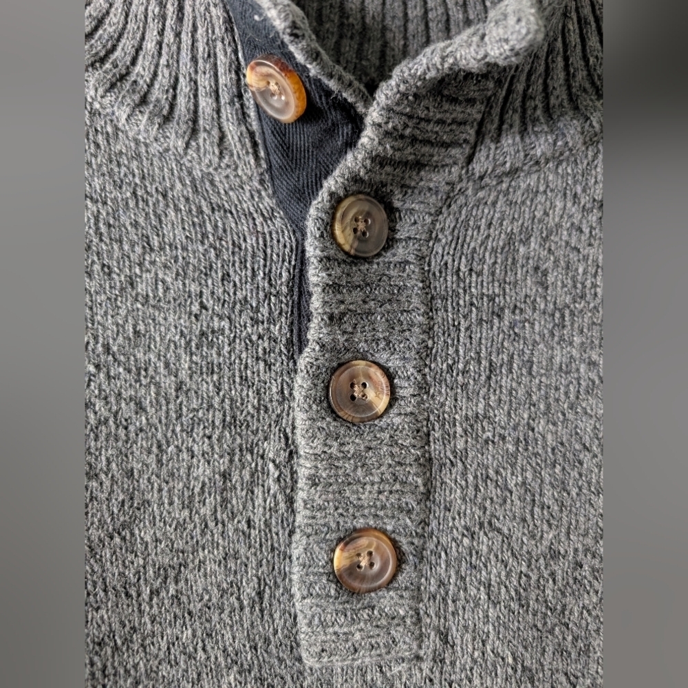 Izod Charcoal Gray Button Collar Sweater XL - Picture 4 of 4